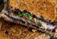 Berry Blaze Chicken Bacon Melt