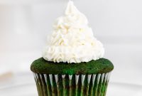 Emerald Velvet Cupcakes