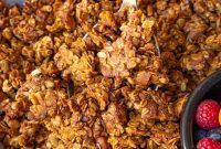 Wholesome & Crispy Granola: Oil-Free Clusters Done Right