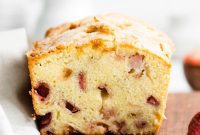 Sweet & Tangy Strawberry Rhubarb Pound Cake