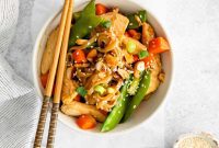 Savory Cashew Chicken Pad Thai