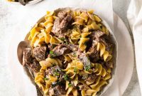 Hearty Creamy Slow Cooker Beef Stroganoff