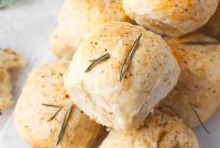 Warm Garlic Herb Rolls