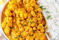 Golden Cauliflower Curry