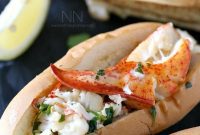 Buttery Warm Lobster Roll