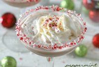 Frosted Smores Mint Martini