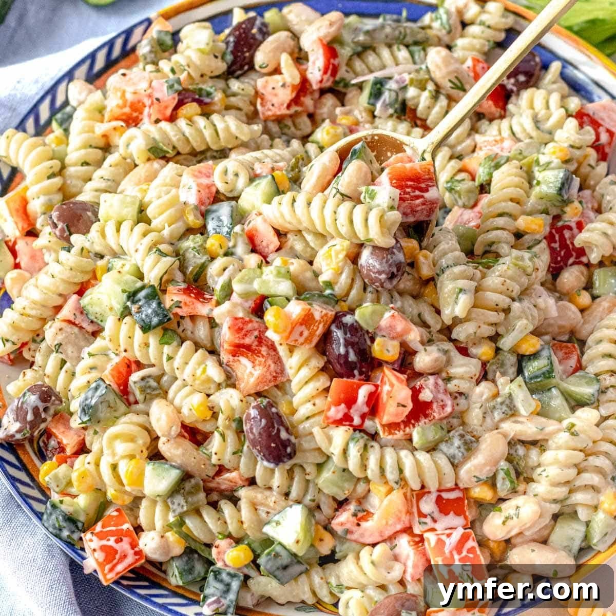 25 High Fiber Power Foods 26 creamy pasta salad with olives and bell peppers