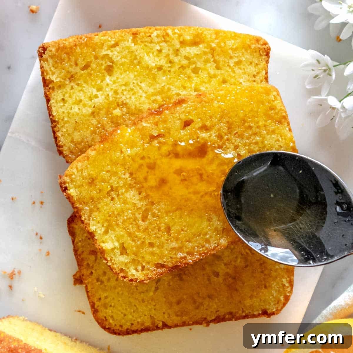 30 Delectable Picnic Recipes 22 Beautifully sliced orange cake with a sweet orange syrup poured over it.