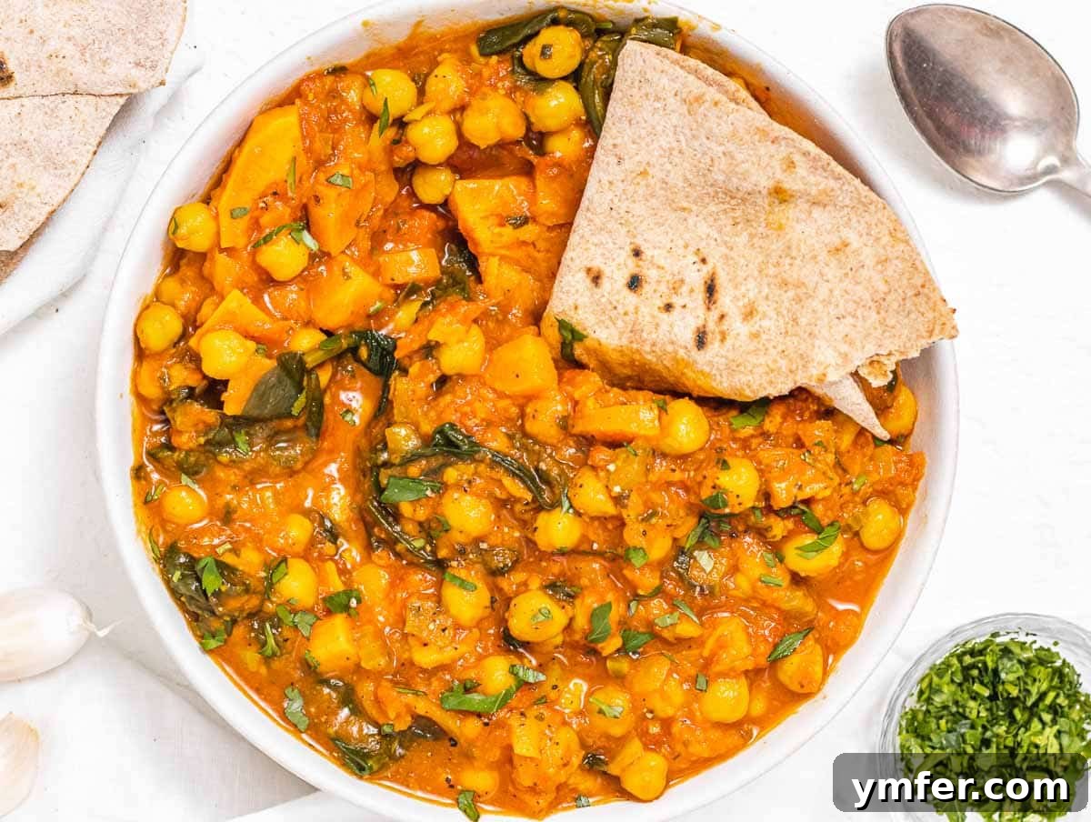 Chickpea stew with Roti flatbread