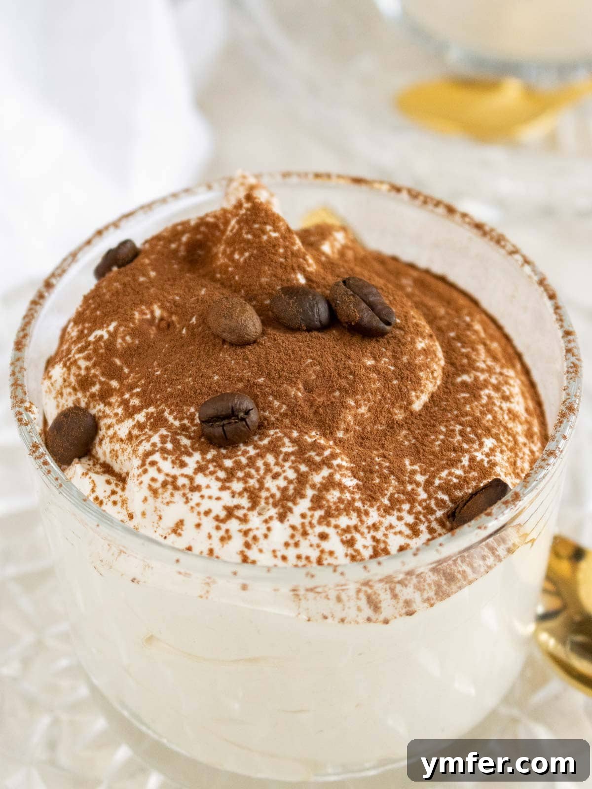 Espresso Cloud 2 coffee mousse served in a glass