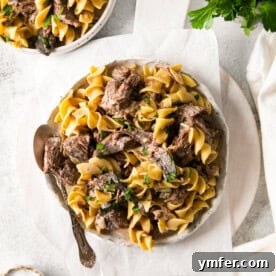 Slow Cooker Beef Stroganoff
