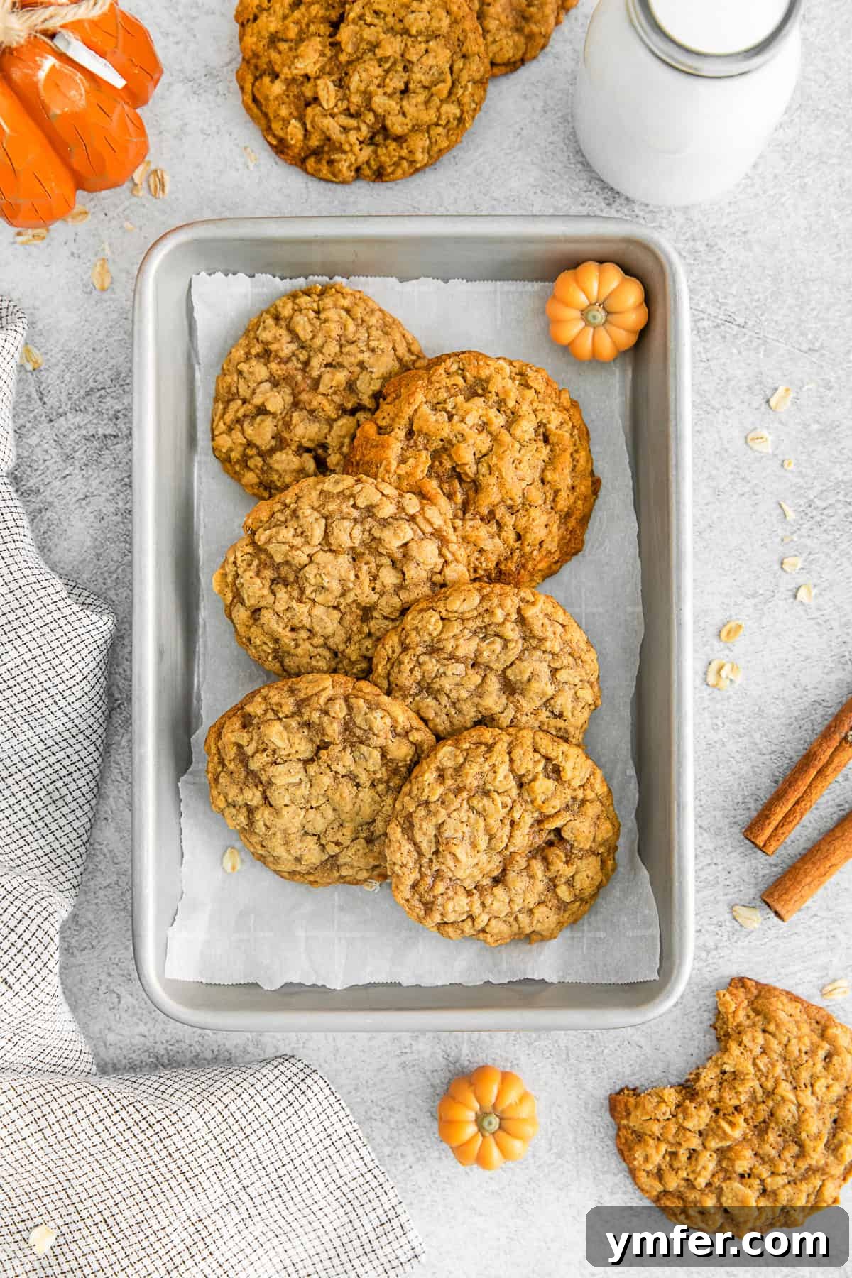 Autumn Spice Oatmeal Delights 2 Pumpkin Oatmeal Cookies on a serving tray.