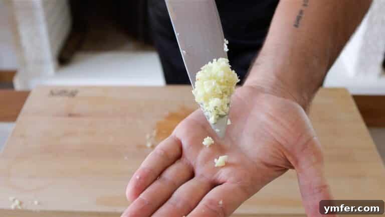 minced garlic