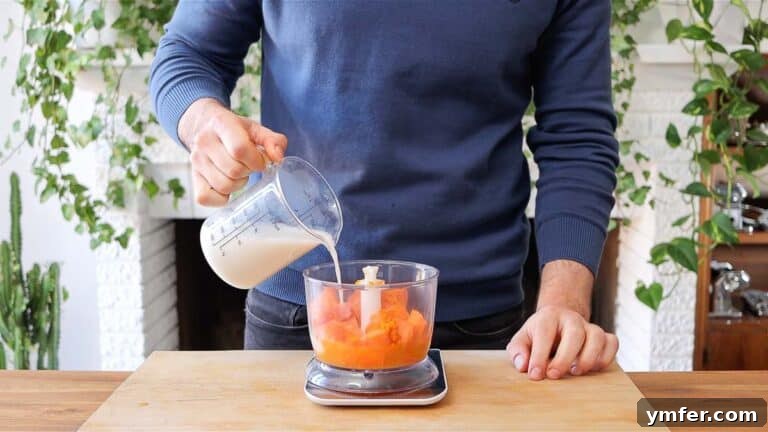 Dolce Carota Cake 24 Blending carrots with liquids