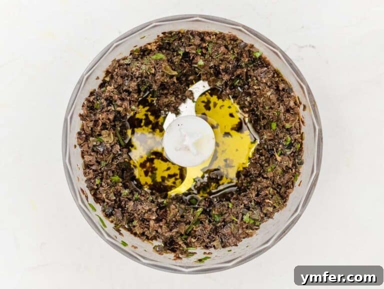 Coarse olive purée