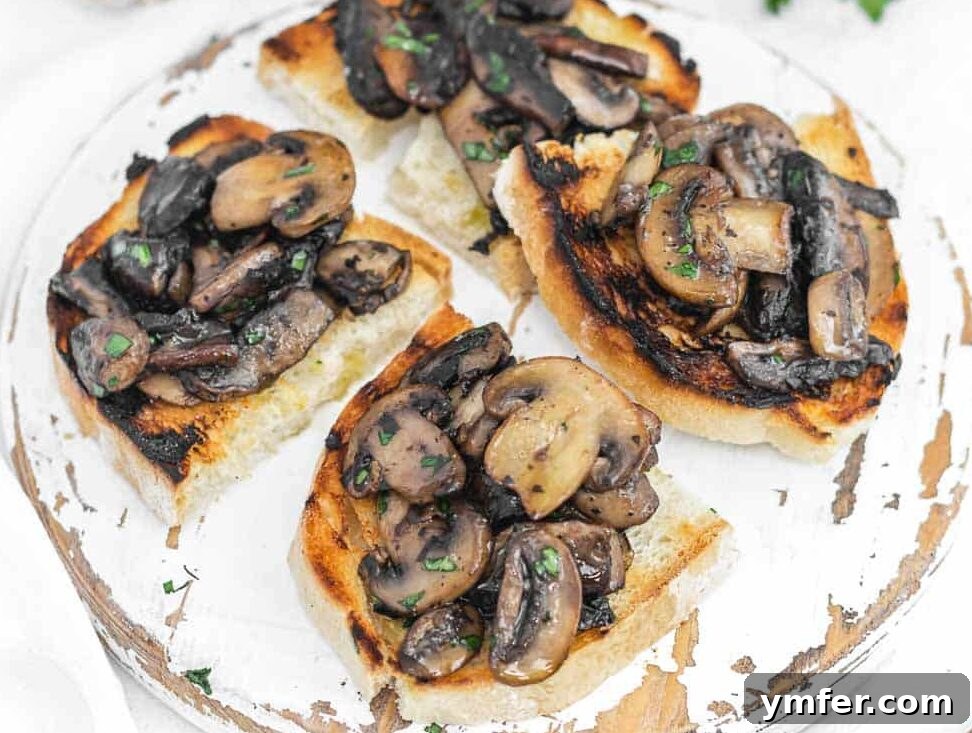 Golden Garlic Mushrooms 6 Sauteed mushrooms on bruschetta