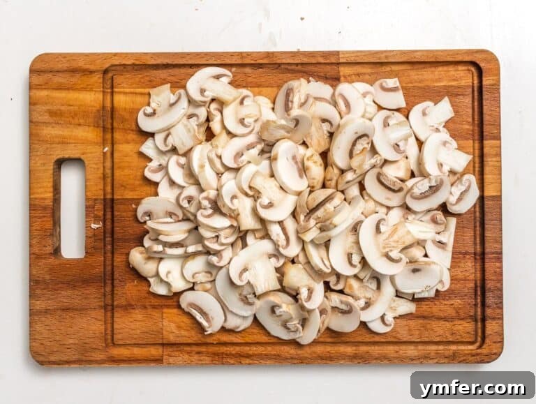 The Ultimate Vegetarian Thanksgiving Feast: 35 Recipes 41 chopped mushrooms