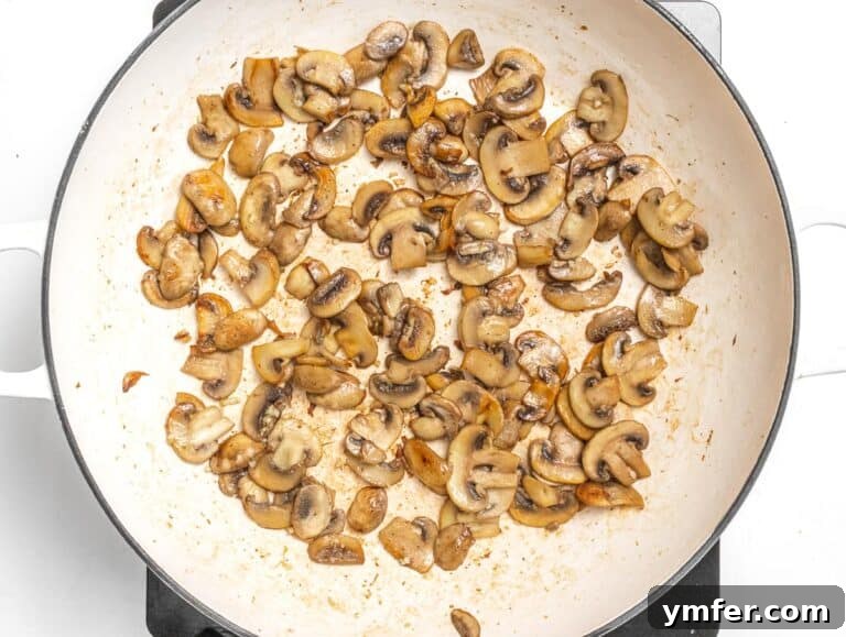 The Ultimate Vegetarian Thanksgiving Feast: 35 Recipes 43 sauteed mushrooms