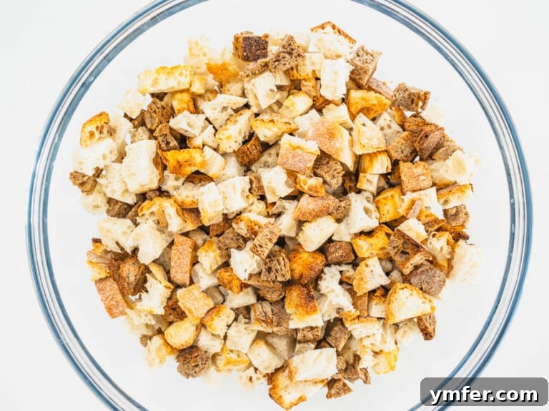 cubed breadcrumbs in white and whole wheat