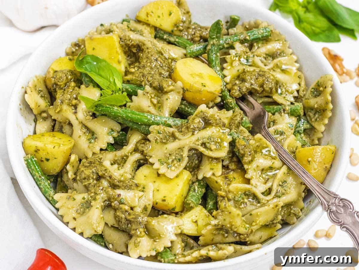 Fresh Basil Pesto 7 pesto pasta with green beans