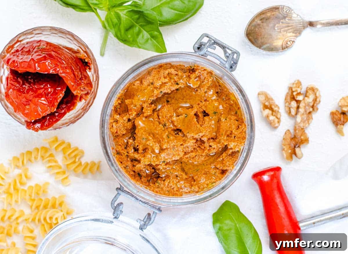Sicilian Red Pesto 11 Sundried Tomato Pesto with oil